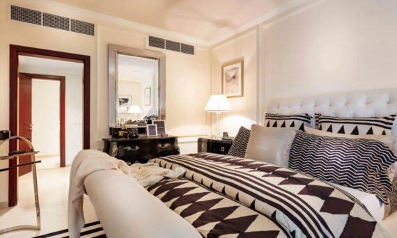 bedroom decorating ideas wallpaper