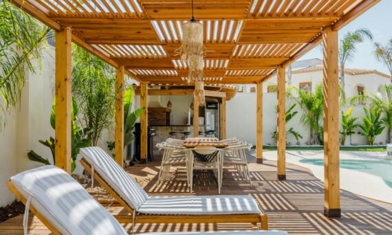 outdoor tabletop decor ideas emily henderson